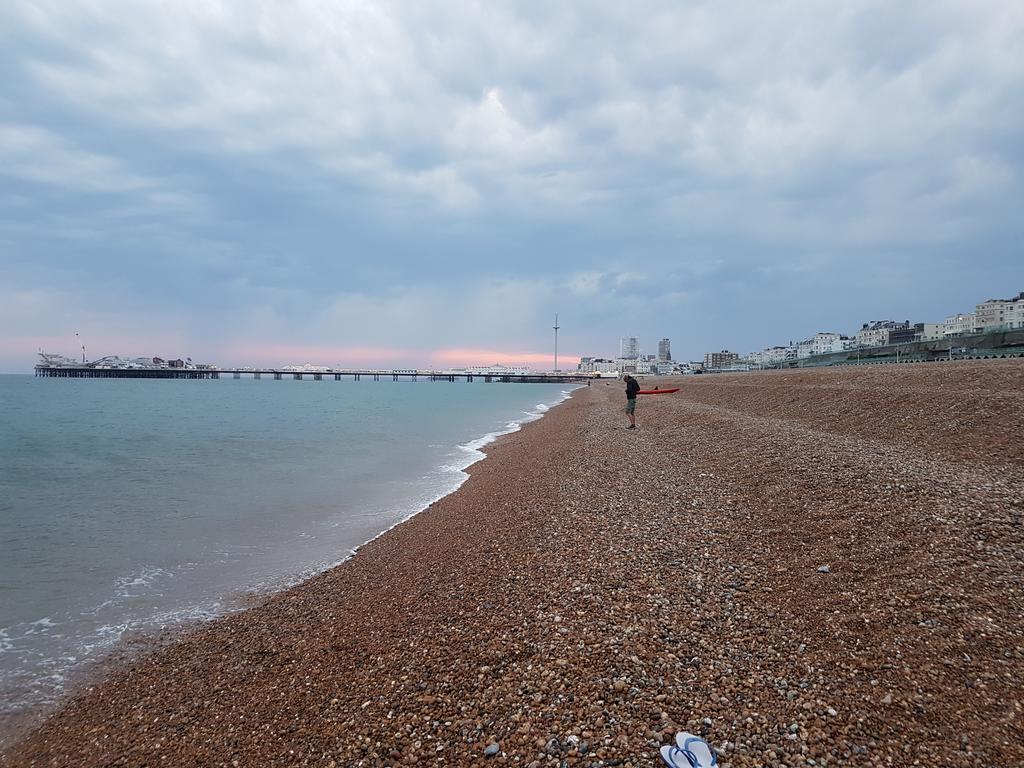 Amsterdam Hotel Brighton Seafront Екстер'єр фото